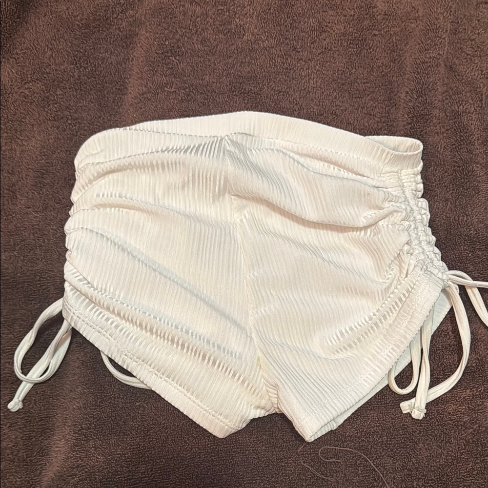 White Ruched Bikini Set - Picture 5 of 5